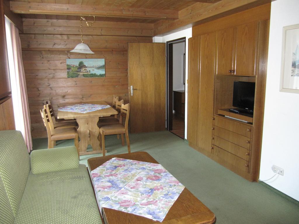 Appartements Robert - Hotel Bechlwirt كيرشبرغ ان تيرول الغرفة الصورة